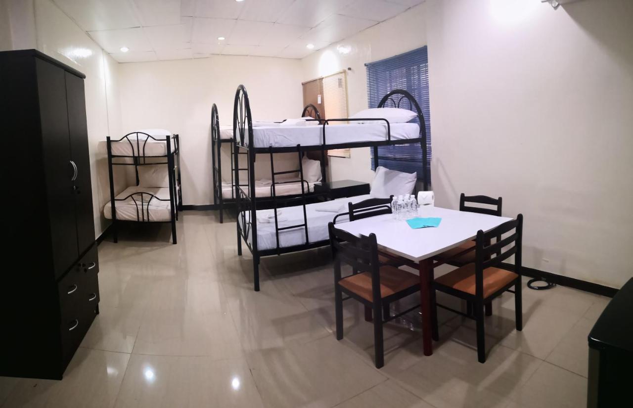 Casa Saudade Condotels And Transient Rooms Olongapo City Exteriör bild