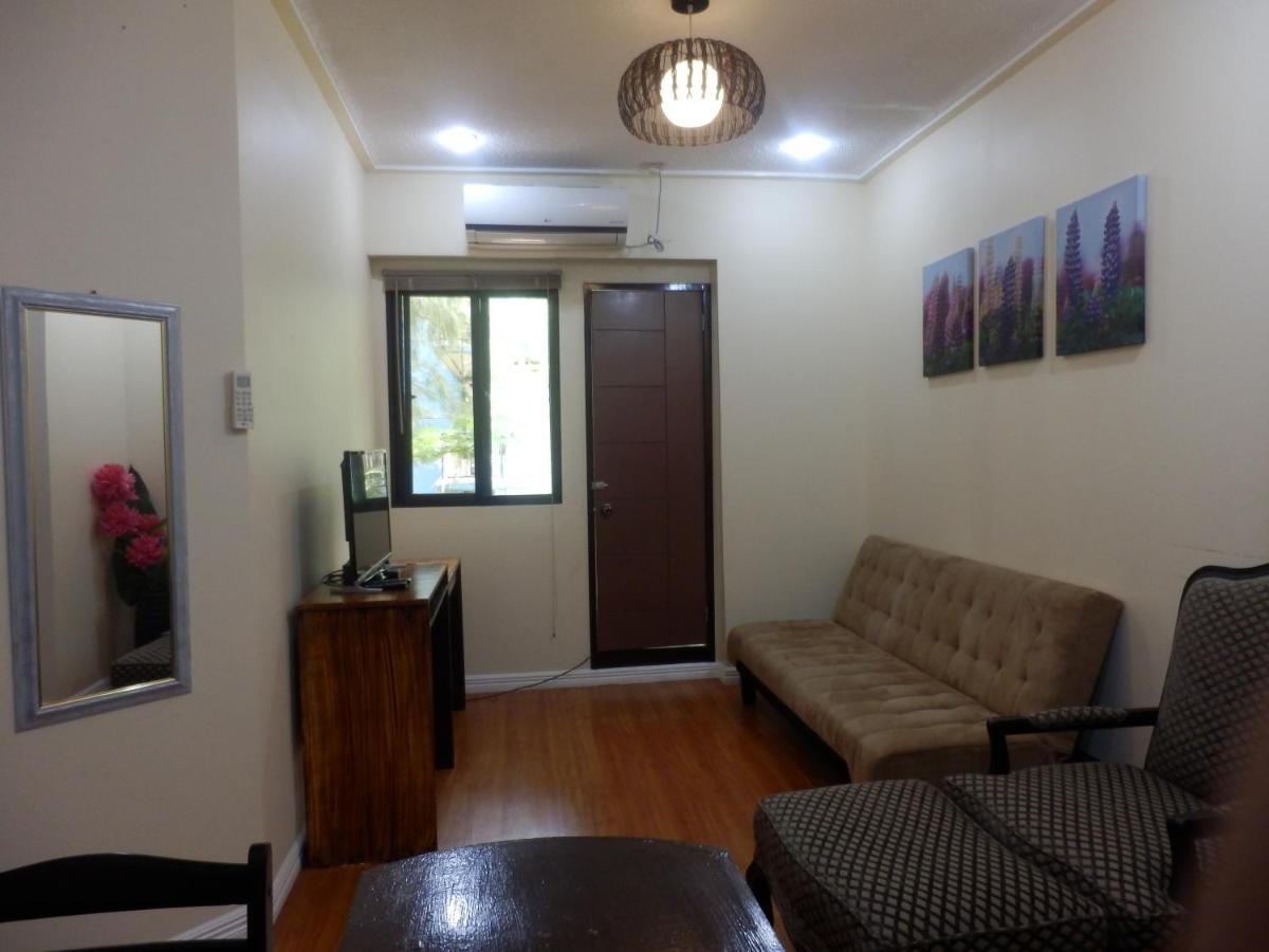 Casa Saudade Condotels And Transient Rooms Olongapo City Exteriör bild